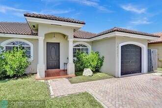 14221 SW 160th Terrace in Miami, FL - Building Photo - Building Photo