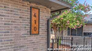 410 Regina St-Unit -4 in San Antonio, TX - Building Photo - Building Photo