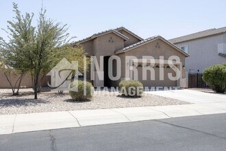 1591 E Desert Breeze Dr in Casa Grande, AZ - Building Photo - Building Photo