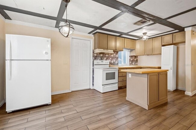 2526 26th St S in St. Petersburg, FL - Building Photo - Building Photo