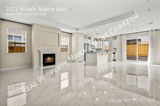 3021 Honey Arbor Wy in Sparks, NV - Building Photo - Building Photo