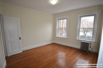 165 Park Dr, Unit 2 in Boston, MA - Building Photo - Building Photo