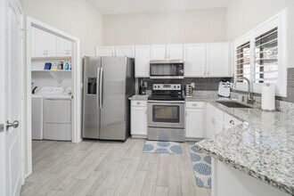 8164 W Zoe Ella Way in Peoria, AZ - Building Photo - Building Photo