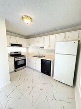 341 E Post Oak Crossing SW in Marietta, GA - Building Photo - Building Photo