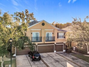 1500 Broken Oaks Drive, Unit 25B in Winter Garden, FL - Building Photo - Building Photo