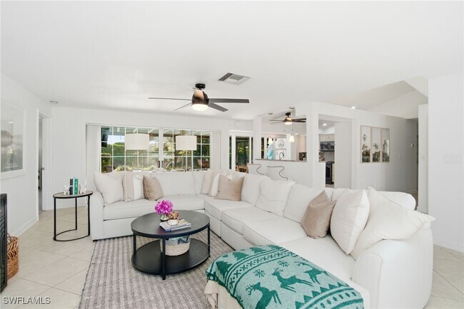 property at 560 Cypress Way E