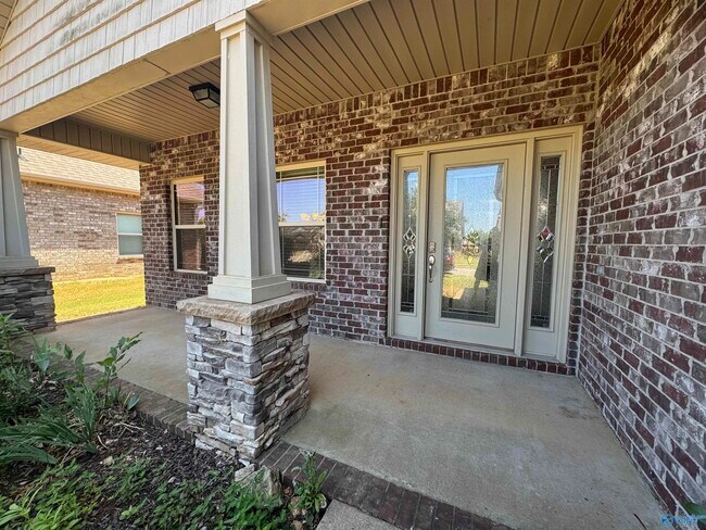 475 E Mossyleaf Dr SW in Huntsville, AL - Building Photo - Building Photo