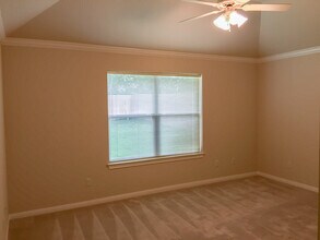 640 Park Ln in Hewitt, TX - Foto de edificio - Building Photo