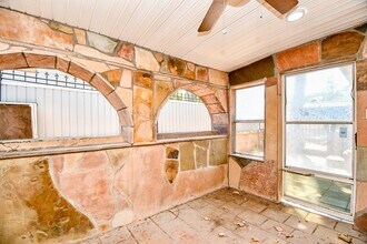 6625 Underhill St in Houston, TX - Foto de edificio - Building Photo