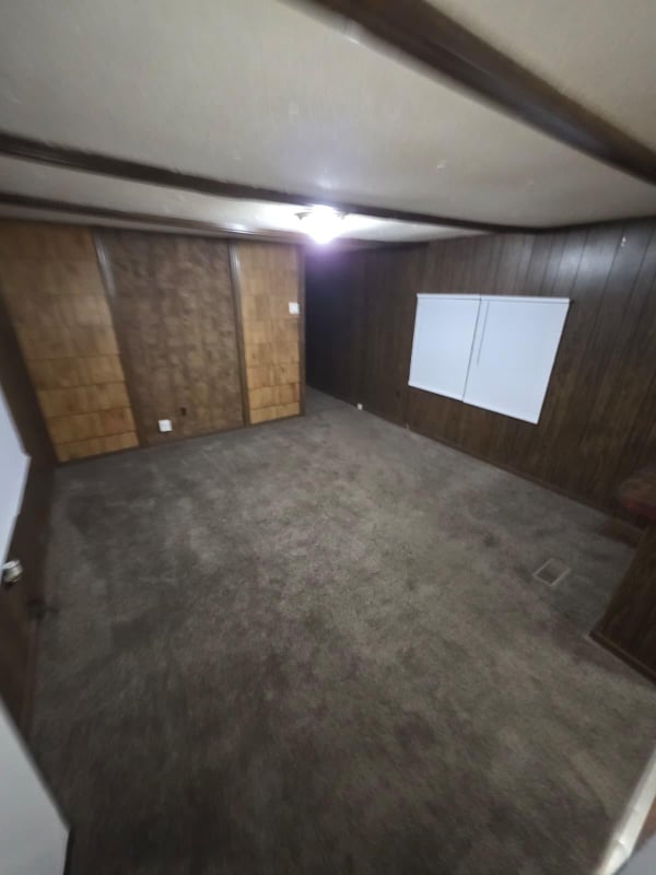 property at 4736 Ellsworth Ln