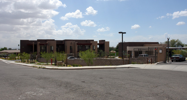 Ladera Del Norte in Phoenix, AZ - Foto de edificio - Building Photo