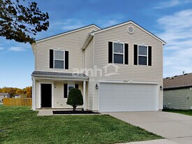 3230 Brandenburg Dr in Indianapolis, IN - Building Photo