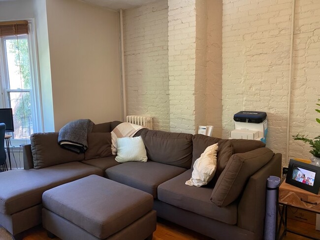 17 Dartmouth Plz, Unit 2 in Boston, MA - Foto de edificio - Building Photo