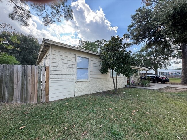 property at 4511 S Main St