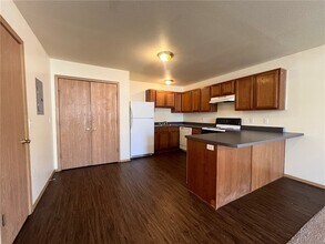 526 Sadie Ln in Centerton, AR - Foto de edificio - Building Photo