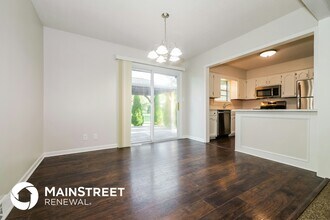 109 SE Rockwood St in Blue Springs, MO - Building Photo - Building Photo