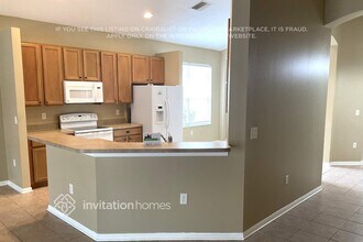 4553 Gateway Blvd in Wesley Chapel, FL - Building Photo - Building Photo