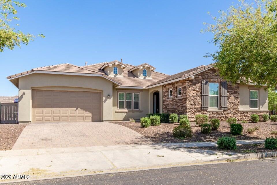 13695 N 148th Dr in Surprise, AZ - Building Photo