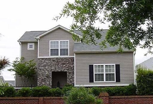 9420 Meadowmont View Dr in Charlotte, NC - Building Photo