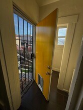 1709 Goss St in Oakland, CA - Building Photo - Building Photo