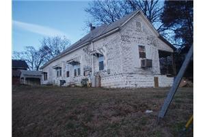 Tri-Plex in Poplar Bluff, MO - Building Photo - Building Photo