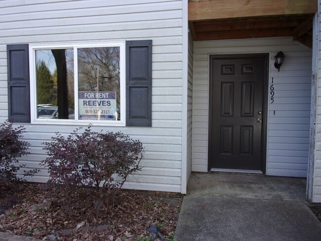 1695 Hunters Trail in Rock Hill, SC - Building Photo - Building Photo