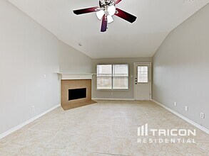 102 Drycreek Dr in Forney, TX - Building Photo - Building Photo
