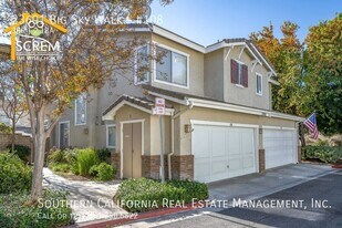 23601 Big Sky Walk in Santa Clarita, CA - Building Photo