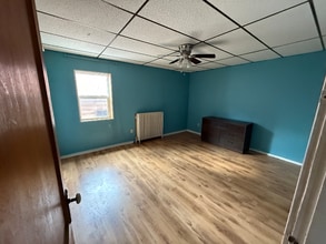 9 E Main St in Mount Pleasant, PA - Building Photo - Building Photo