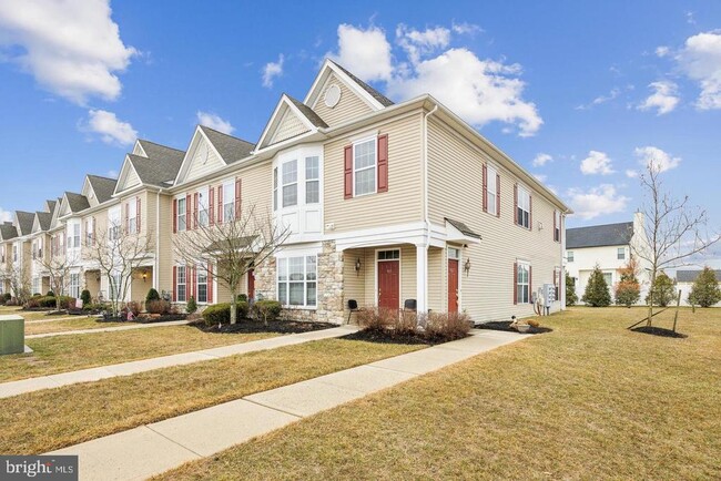 property at 916 Van Gogh Ct