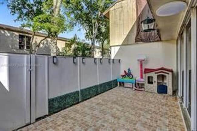 property at 833 NW 81st Ave