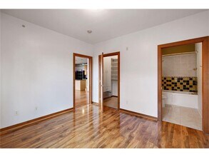 15 E Franklin Ave-Unit -306 in Minneapolis, MN - Building Photo - Building Photo