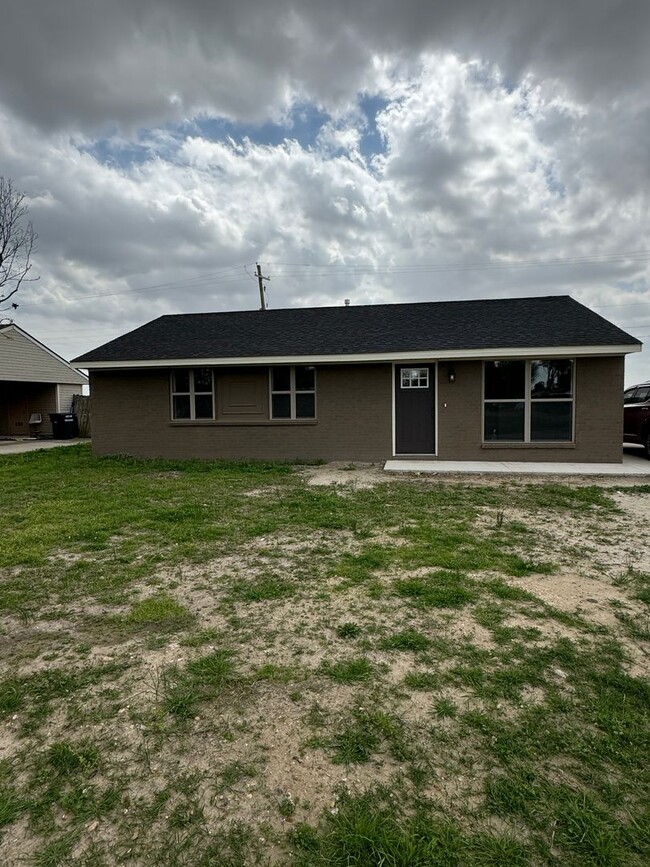 property at 1117 Mulberry Dr
