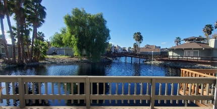 2007 Sand Point Rd in Discovery Bay, CA - Foto de edificio - Building Photo