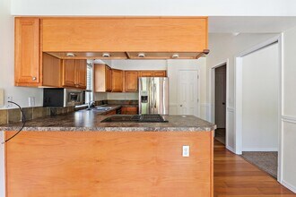 1725 N Eagle Creek Way in Eagle, ID - Building Photo - Building Photo