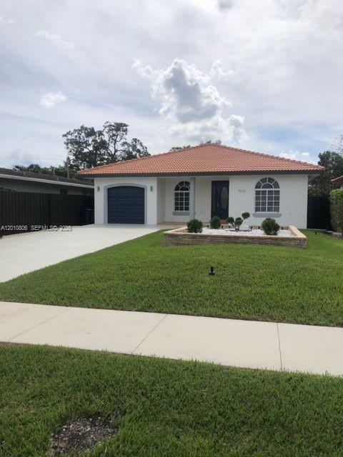 9910 SW 23rd St in Miami, FL - Building Photo - Building Photo