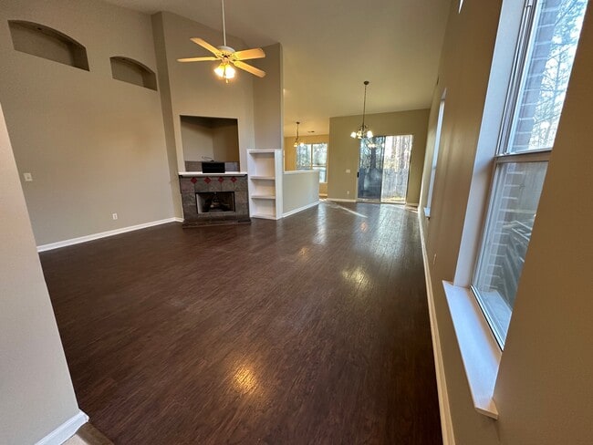 108 Gardenside Dr in Alabaster, AL - Building Photo - Building Photo