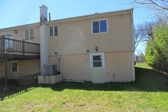 171 Walnut St in Framingham, MA - Building Photo - Building Photo