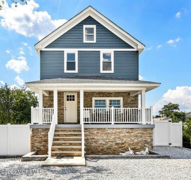134 Witmer Pl in Long Branch, NJ - Building Photo