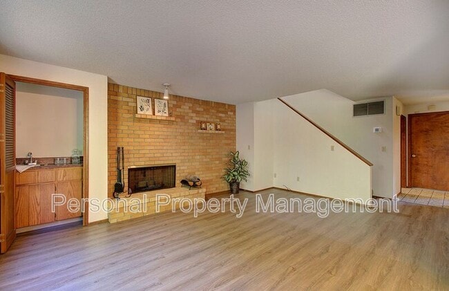property at 4613 E 18th St