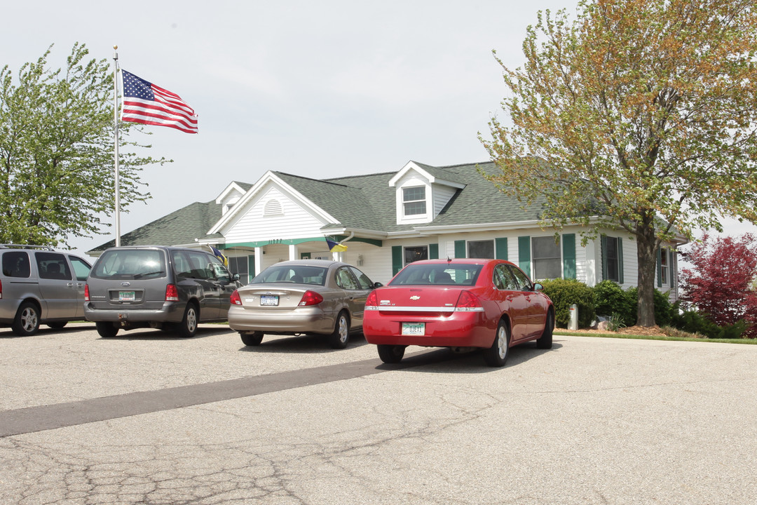 Waverly Shores Village in Holland, MI - Building Photo