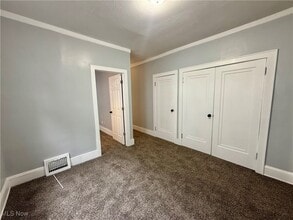 810 Thayer St in Akron, OH - Building Photo - Building Photo