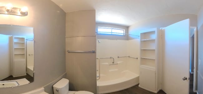 238 N Gold Canyon St in Ridgecrest, CA - Building Photo - Building Photo