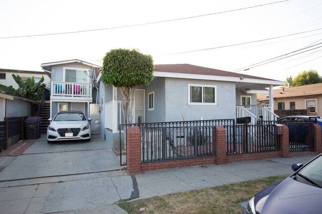 1409 Junipero Ave in Long Beach, CA - Building Photo - Building Photo