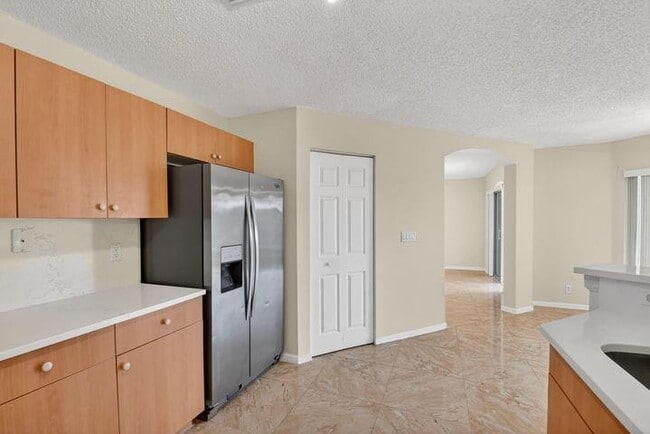 738 Perdido Heights Dr