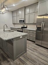 514 E Chase St in Athens, TX - Building Photo - Building Photo