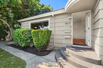 1817 S 3rd St in Mount Vernon, WA - Building Photo - Building Photo