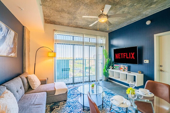 810 N 4th St in Phoenix, AZ - Foto de edificio - Building Photo