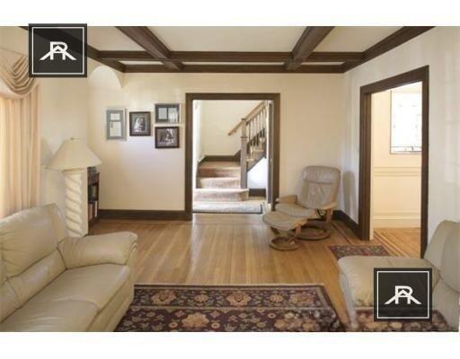 11 Gerald Rd in Boston, MA - Building Photo