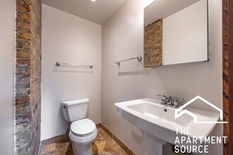 4305 N Richmond St, Unit 2N in Chicago, IL - Building Photo - Building Photo